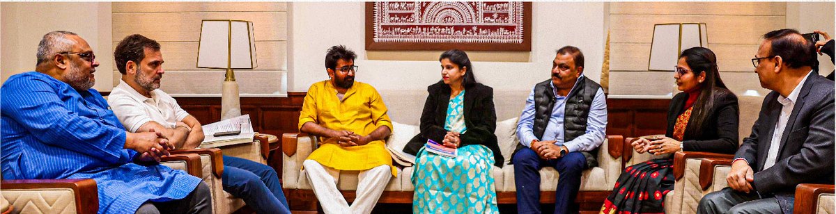 Rahul Gandhi meeting a delegation of bank officers in Parliament